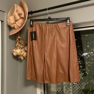 Medium Women’s Brown Leather Skirt